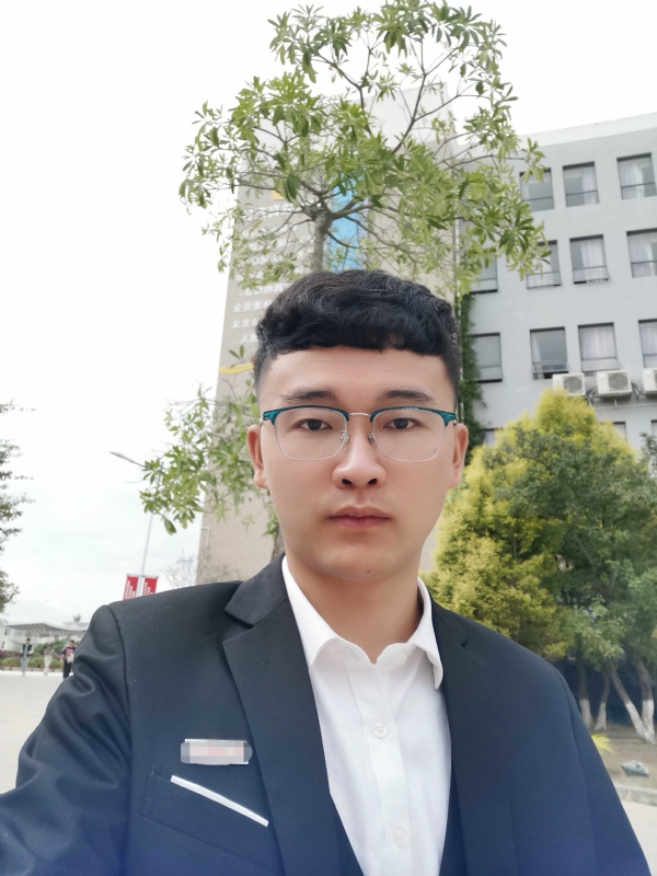 毓文的第一张照片--呼和浩特相亲服务中心